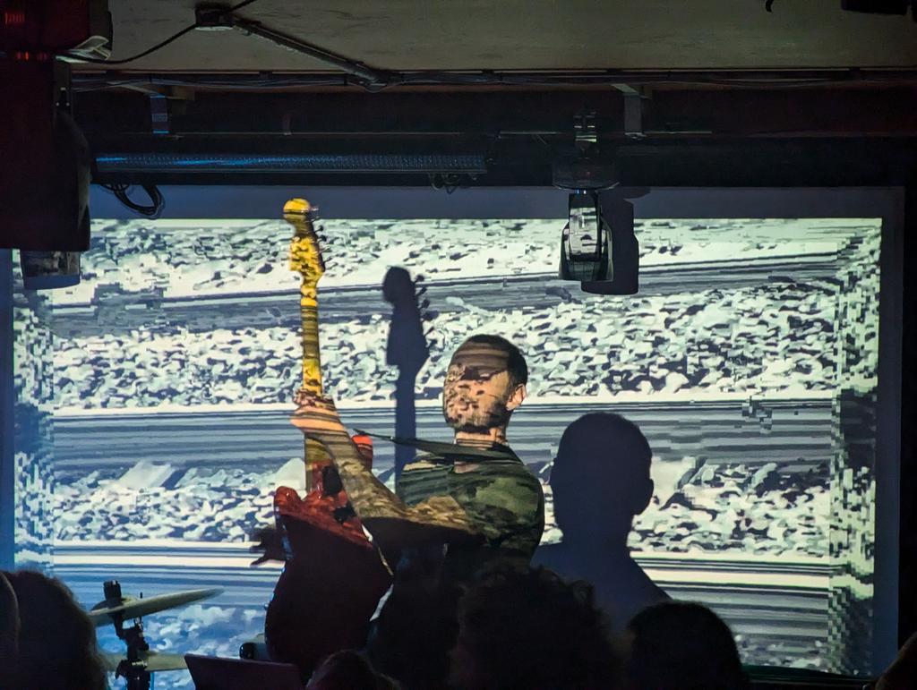 skif45's tweet image. 🎸 #throwdownbones
↪️ #theglasskey
↪️ #monochromaticvisions
🏟️ @StrongroomBar
📆 30 August 2024