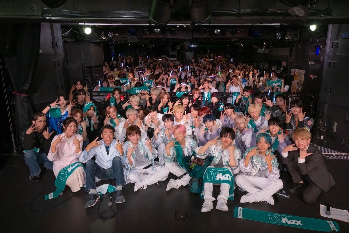 lomilomimakana's tweet image. ELVA主催のSpecialLIVE
「LEVEL MAX」大盛況でした！

スタジオとは違った、ミュージシャンとしての一面✨️カッコよかったです♡ 
動員達成おめでとう🎉

9/30KBS京都「バイタル研究所
バイタルアメージング」で放送します📺️

#ELVA
#LEVELMAX
#KBS京都
#バイタル研究所
#バイタルアメージング