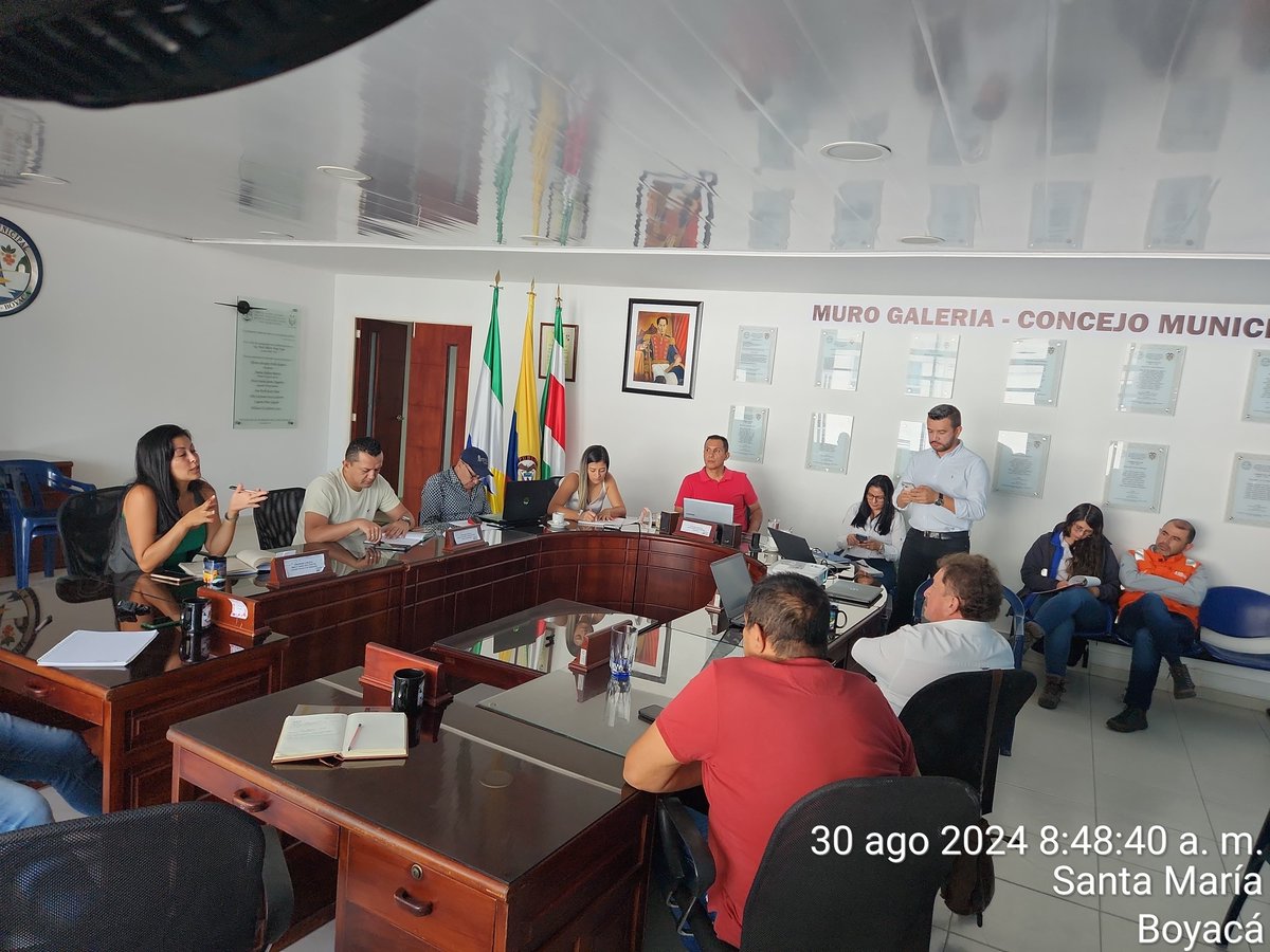 Concesion_Sisga's tweet image. 💫La concesión Transversal del Sisga, hoy atendió las inquietudes del #concejo de #SantaMaria sobre los sectores afectados del corredor vial y las actividades de obra que se desarrollan. 
!Nuestro compromiso es con ustedes!👷