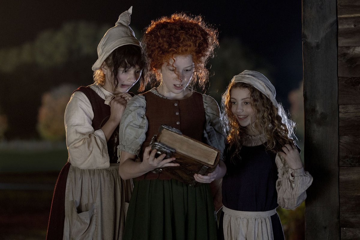 Ashlee Bedinghaus (@being_mrsb) on Twitter photo Hocus Pocus 2 and Trivia with my son. Fridays in your forties! #TMGenius Hocus Pocus 2 and Trivia with my son. Fridays in your forties! #TMGenius