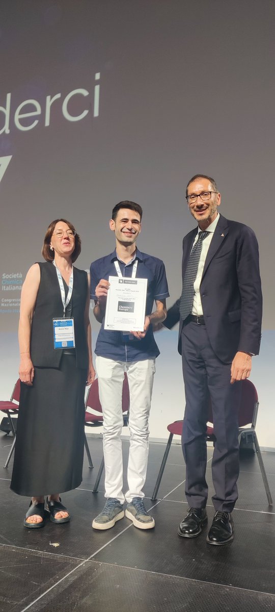 Congratulations to Federico <a href="/F_Casti12/">Federico Casti</a> for winning the Chemistry Europe Poster Prize at the #SCI2024 Congress in Milan!  
<a href="/DSCG_Unica/">Dept. Chemical and Geological Sciences-UniCA</a>

#Chemistry #OrganicChemistry #Science #Research