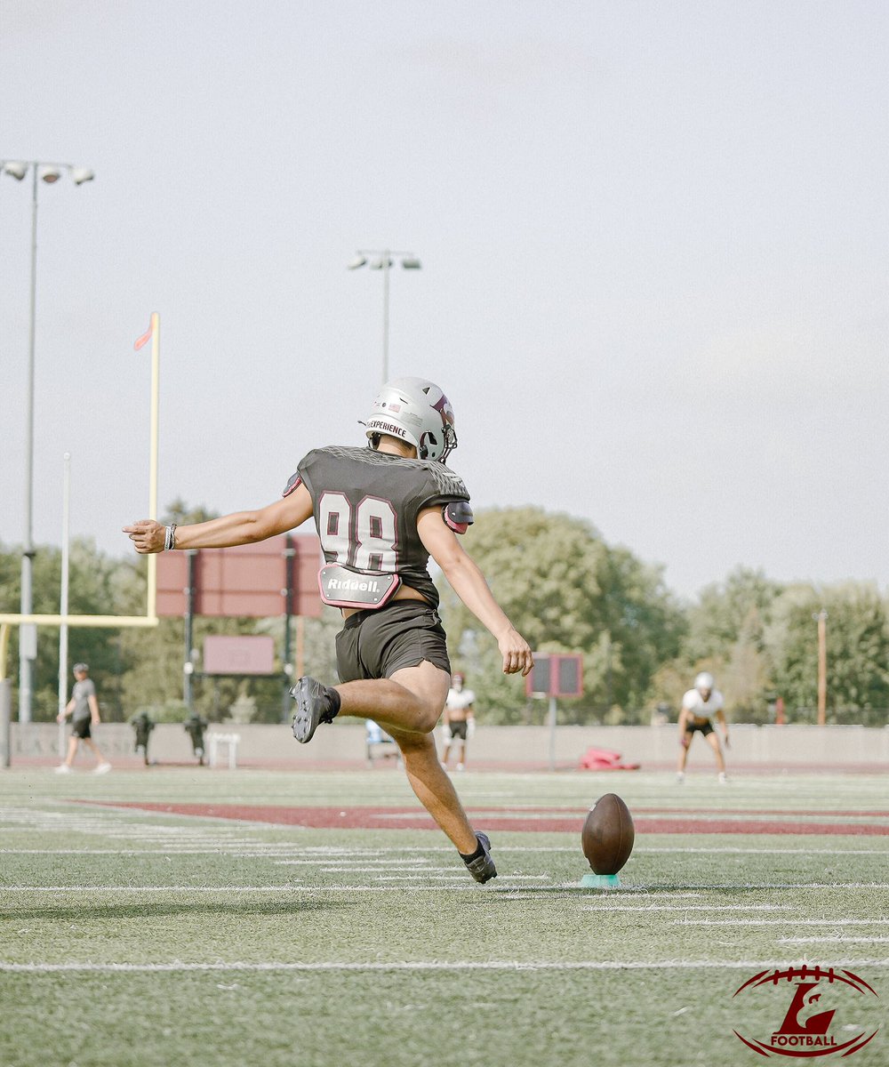 UWLEagleFB's tweet image. Growing day by day 🦅🏈

#TheExperience #d3fb
