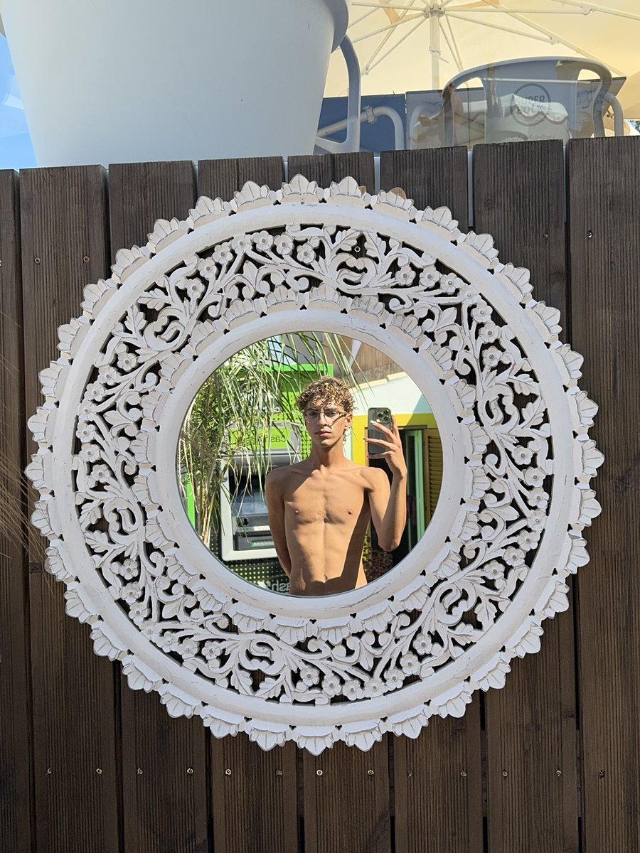Lucas tweet media