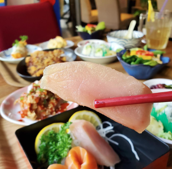 Sushi for dinner?🍣 Always a good idea. @goensushii PC: @nicole_the_foodie
A perfect cozy spot in the heart of the village.