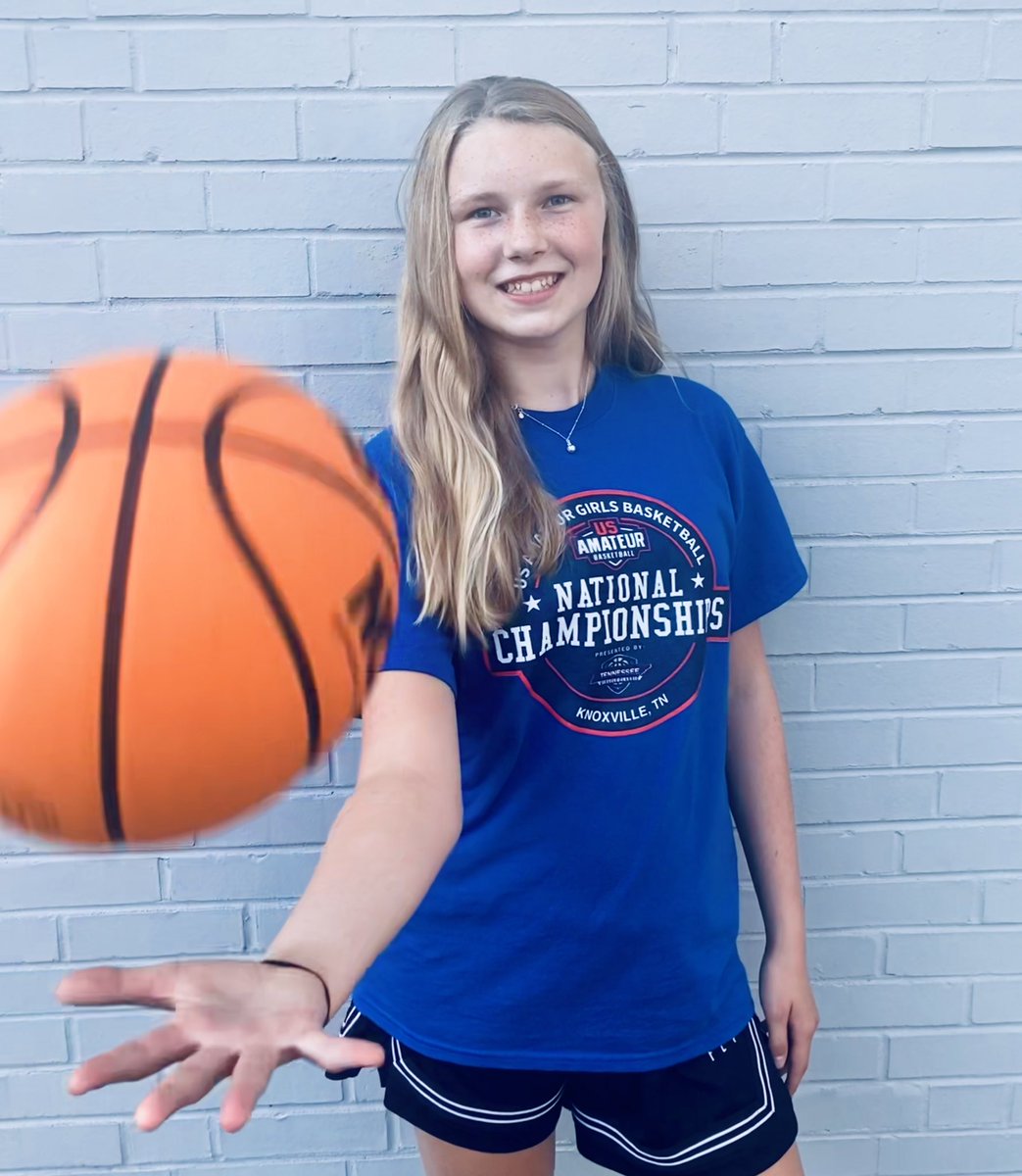 MSEProspects's tweet photo. Follow her journey. Profound CG 2029 Reese Haselton from Tennessee attends Sullivan Central Middle School and plays for the Cougars’ girls basketball team. Making it rain threes, dropping dimes and attacking lanes for easy layups, she represents TN United. https://t.co/oG9yZNBNtM https://t.co/sDdzZgj71M