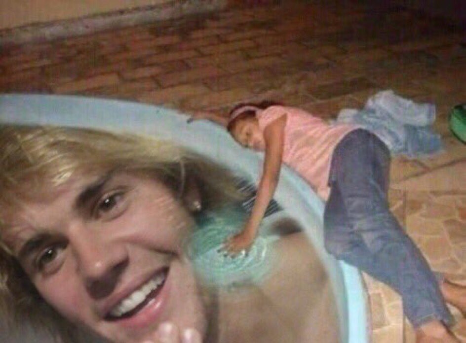 yastinvolve's tweet photo. yo cuando de la nada me acuerdo que justin bieber ya tiene un hijo https://t.co/STbQpvEX7f