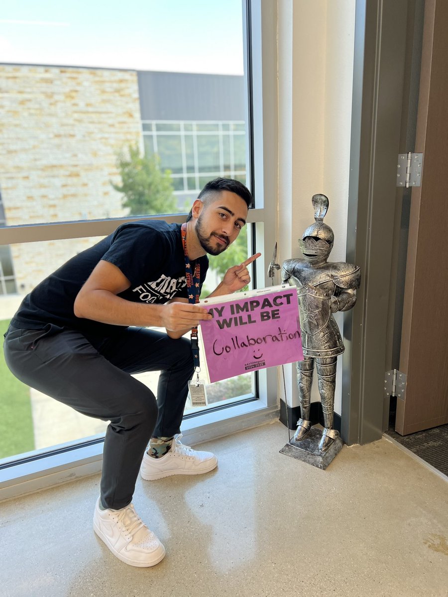 This year the Rodriguez 5th grade team is dedicated to writing Cross Curricular Writing, collaboration, and high levels of questioning. We are excited for our AVID impact on campus. #AVIDImpact <a href="/AVID4College/">AVID</a> <a href="/SMCISD_Rod/">Rodriguez Elementary</a> <a href="/SMCISD_AVID/">SMCISD AVID</a> <a href="/SM_Academics/">Office of Academics SMCISD</a> <a href="/mcardona1989/">Dr. Michael Cardona</a> <a href="/SanMarcosCISD/">San Marcos CISD</a>