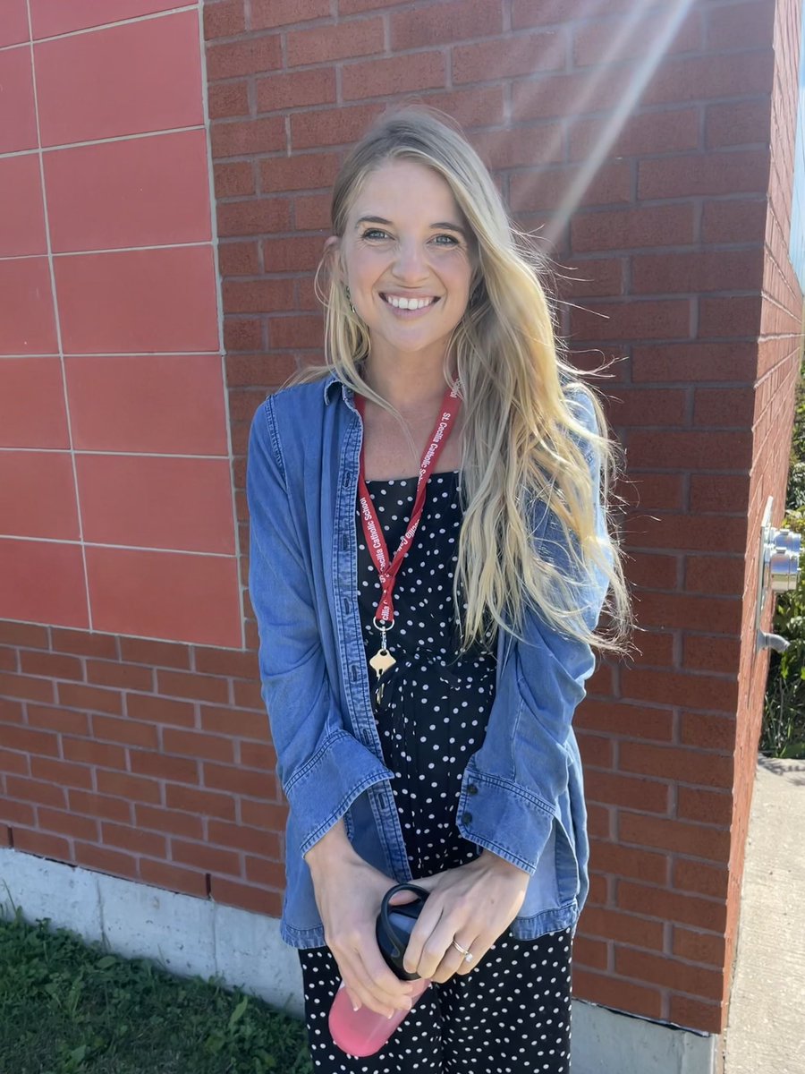 Mrs. Sanchez (Spratt) tweet media