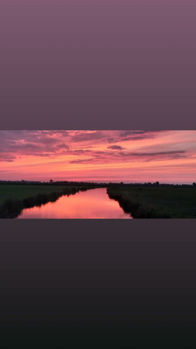 anjatwiets's tweet image. Sunset vijfheerenlanden 
Vanaf fietspad Loosdorp Hoogeind