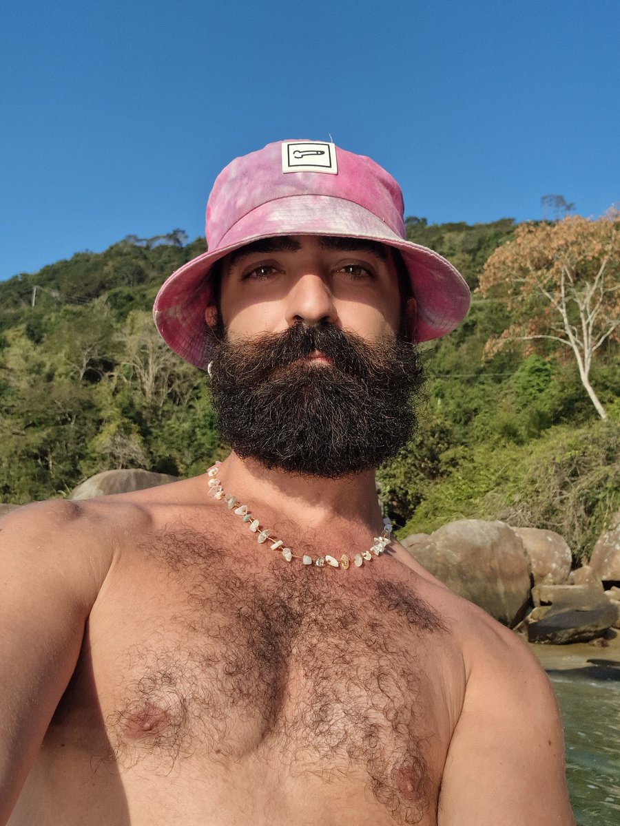 Still en recherche de canap/sousloc sur Paris du 19au 26 sept ... 🫰