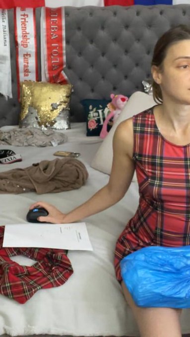 Melena Maria Rya is live now! https://t.co/Dx7OWjQj5j https://t.co/ukYsftqmJv