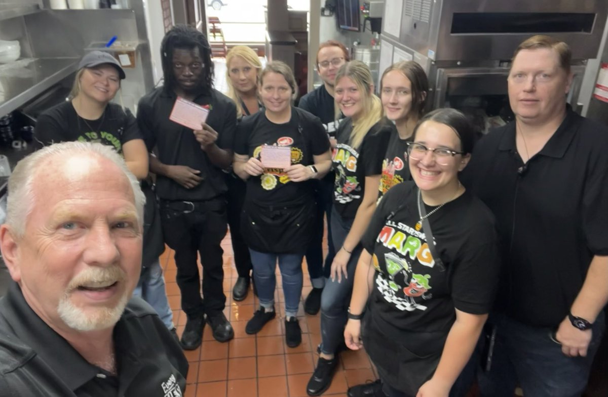 Mark Armstrong (@markarm1958) on Twitter photo ATL recognition today for Sarah Keil and MID, Jason Hardges in my Normal Chili’s 🌶️ for outstanding Guest service and living our purpose 🥇each day! One day early, but “Happy Birthday” to Jason! It’s Molten time! #EveryGuestCounts, <a href="/Chilis/">Chili's Grill & Bar</a> <a href="/MidwestChilis/">Midwest Region - Chili’s</a>, <a href="/NicholasBPaxton/">Nicholas Paxton</a> <a href="/LynAj4/">Lyn Jones</a> ATL recognition today for Sarah Keil and MID, Jason Hardges in my Normal Chili’s 🌶️ for outstanding Guest service and living our purpose 🥇each day! One day early, but “Happy Birthday” to Jason! It’s Molten time! #EveryGuestCounts, <a href="/Chilis/">Chili's Grill & Bar</a> <a href="/MidwestChilis/">Midwest Region - Chili’s</a>, <a href="/NicholasBPaxton/">Nicholas Paxton</a> <a href="/LynAj4/">Lyn Jones</a>