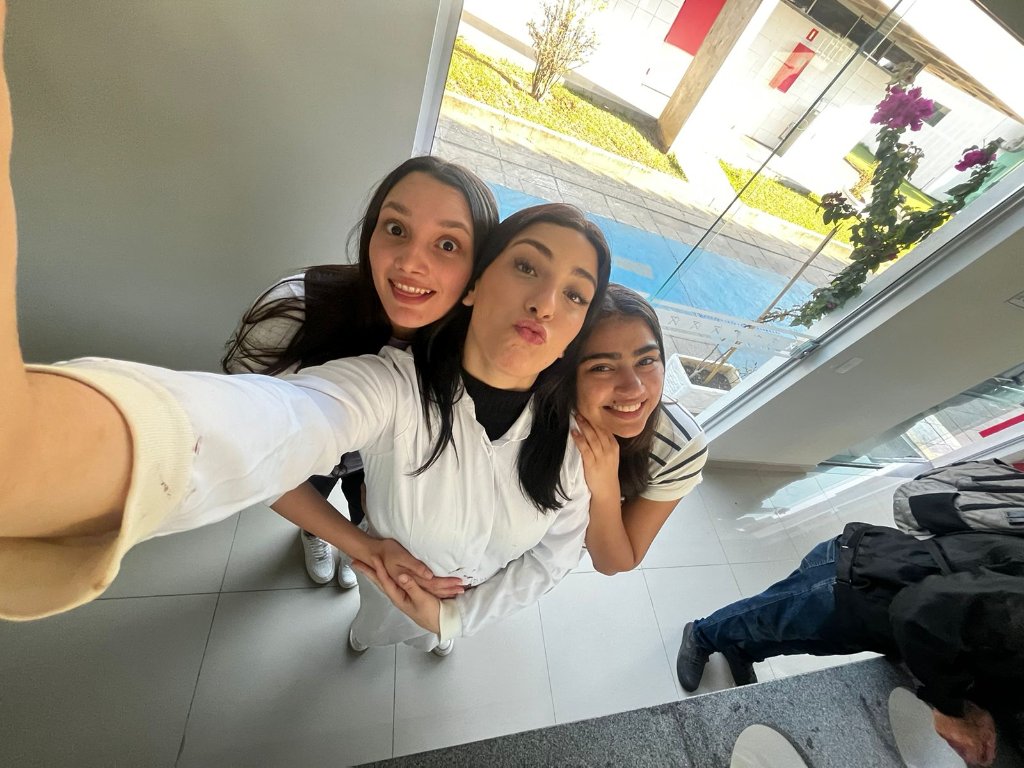 mafispikuda's tweet photo. pov: estar no laborátorio tem o mesmo sentimento de Casa.🏠💖 https://t.co/B0y73tdprq