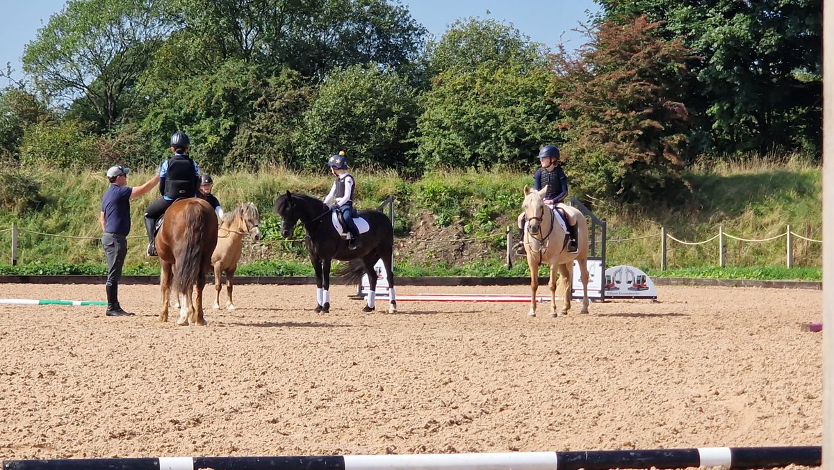 Sedbergh Prep Riding tweet media