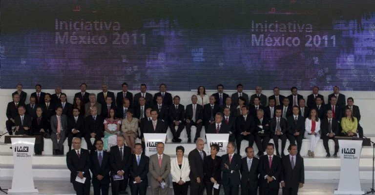 Pumita (@jacobohdezo72) on Twitter photo Oye, <a href="/CiroGomezL/">Ciro Gómez Leyva</a> ! Oye, Carlos Marín!
Estos también son una runfla de lacayos?
Sí, sí lo son. Cambiar tu editorial por orden presidencial (censura) a cambio de chayo, los convierte en unos vulgares lacayos. Oye, <a href="/CiroGomezL/">Ciro Gómez Leyva</a> ! Oye, Carlos Marín!
Estos también son una runfla de lacayos?
Sí, sí lo son. Cambiar tu editorial por orden presidencial (censura) a cambio de chayo, los convierte en unos vulgares lacayos.