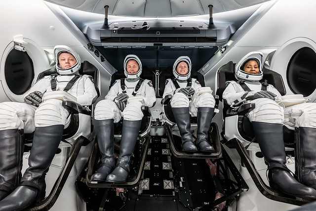 Astro_Stephanie's tweet image. Honored to have trained with @zenanaut, @AstroHague and Alex as part of NASA's SpaceX Crew-9. Wishing Nick and Alex continued success with Crew-9, and an excellent mission as they join ISS Expedition 72.
nasa.gov/news-release/n…