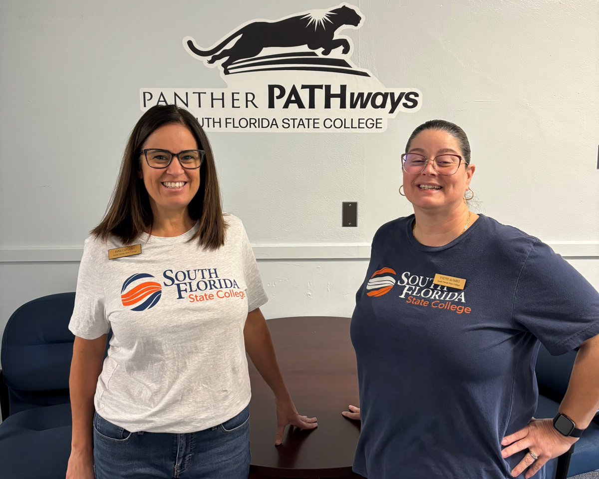 SFSCPanthers (@sfscpanthers) on Twitter photo Yay, it's College Colors Day! 🧡🐾💙
#CollegeColorsDay #NationalCollegeColorsDay #OrangeAndBlue #SFSCPanthers <a href="/Hawkins4florida/">Fred Hawkins</a> Yay, it's College Colors Day! 🧡🐾💙
#CollegeColorsDay #NationalCollegeColorsDay #OrangeAndBlue #SFSCPanthers <a href="/Hawkins4florida/">Fred Hawkins</a>