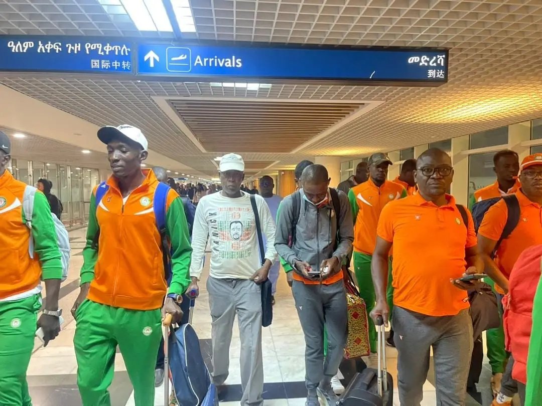 MahamadouBrah67's tweet photo. #Niger || #MENA 🇳🇪 |#afcon2025qualifiers
En route pour Juba, le Mena National est en transit depuis ce soir à Addis-Abeba.
➡️ 04 SEPT. | 🆚️ #SOUDAN 🇸🇩
➡️ 09 SEPT. | 🆚️ #GHANA 🇬🇭
#AllezMena 🧡🤍💚 https://t.co/o1125LuvG8