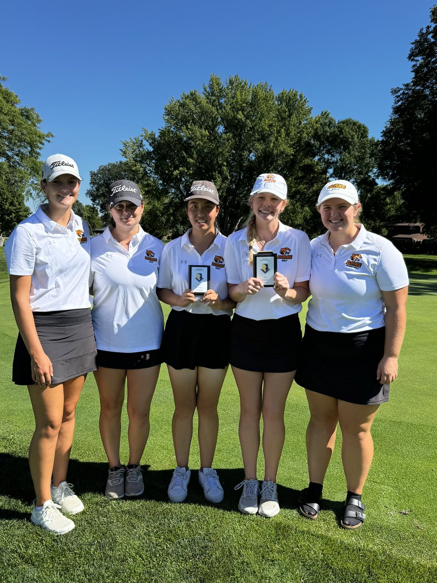 Doane Women's Golf tweet media