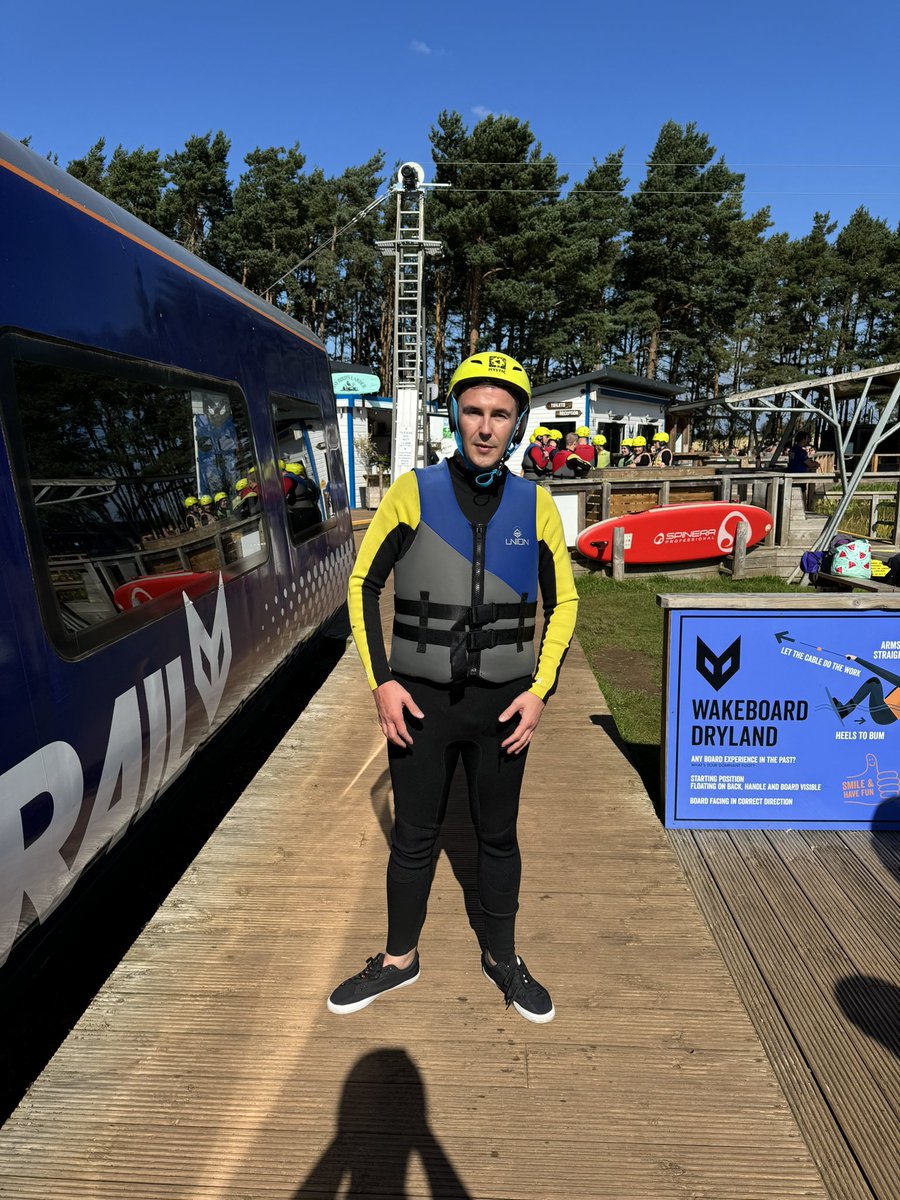 Mr Connell tweet media