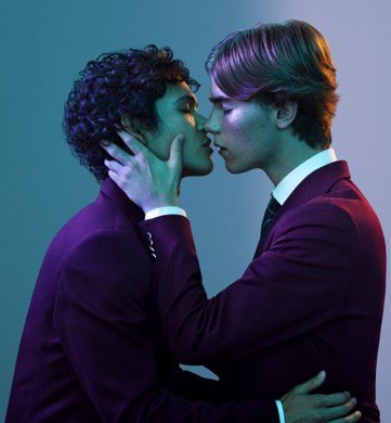 archiveyroyals's tweet image. história