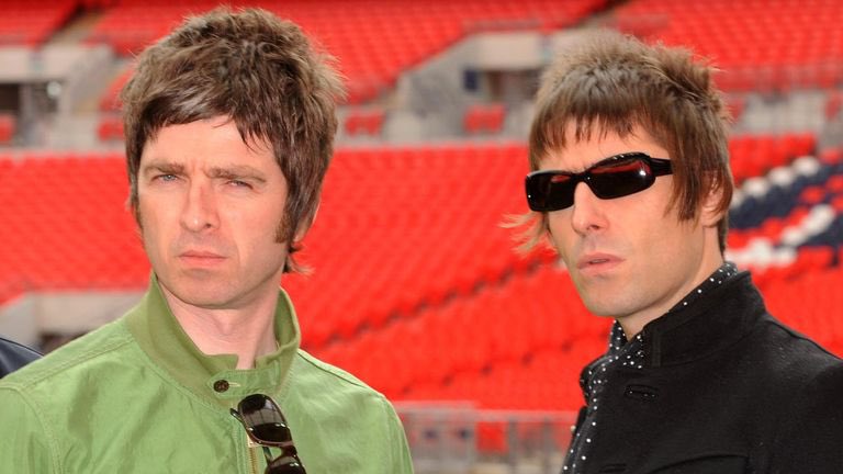 Every picture of the Gallagher bothers now looks like Noel is trying to remember where he left his phone charger and Liam is going to a fancy dress party as Zoolander.