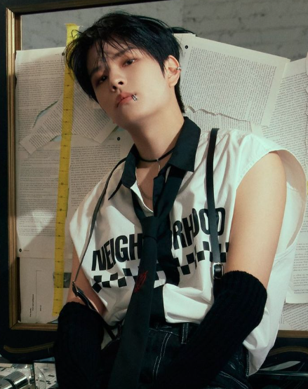 AboutMusicYT's tweet image. Happy 24th birthday to the talented Seungmin of Stray Kids!