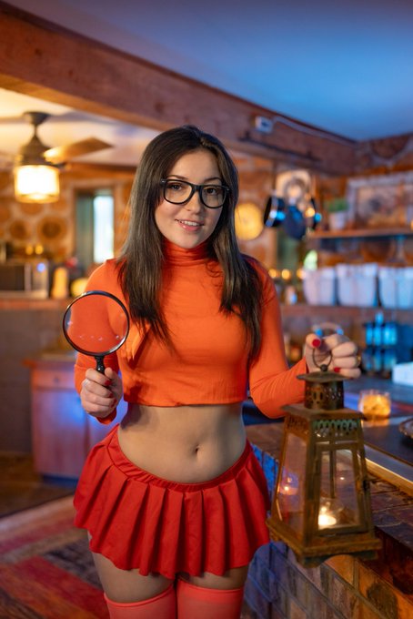 Watch Janiefit's leaked NSFW photo on TwXstars