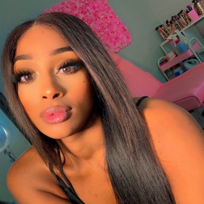 NESHIA_ROCKS's tweet photo. #NewProfilePic https://t.co/pfTyCgssKs