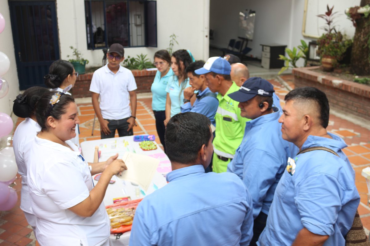 eaaayopal's tweet image. ¡Jornada de Bienestar en la EAAAY!
La Oficina de Talento Humano, en colaboración con el Instituto INEC, organizó una jornada de prevención y promoción de la salud para nuestros funcionarios.