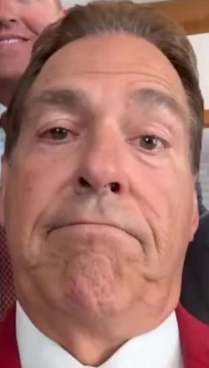 The last thing an Oatmeal Creme Pie sees