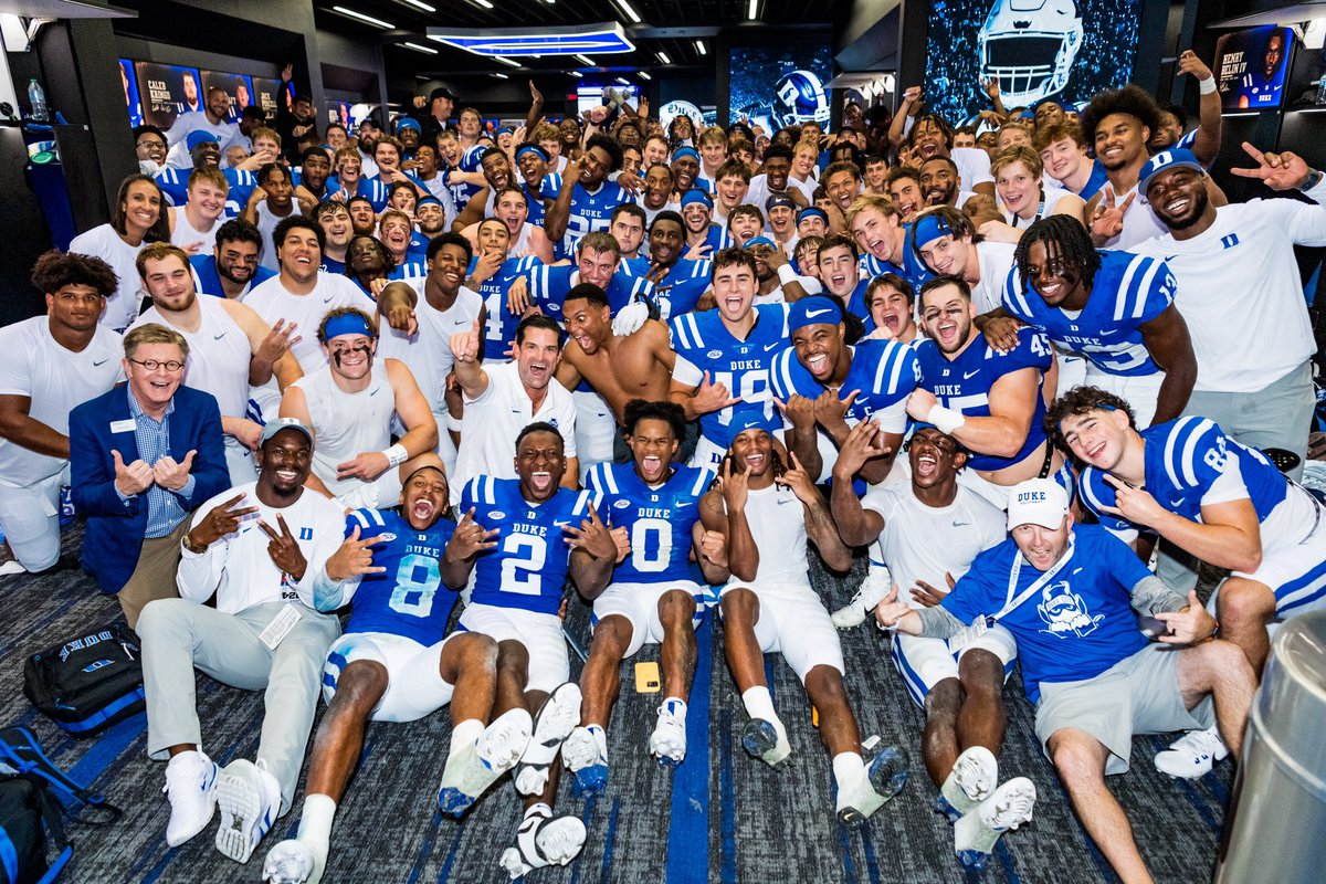 Win #1 in the <a href="/Coach_MannyDiaz/">Manny Diaz</a> era ✅