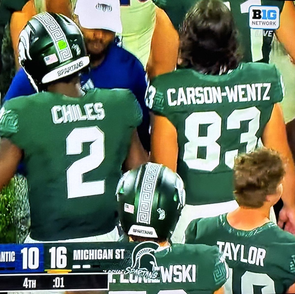 IcyVert's tweet photo. WHAT IS #83 LAST NAME😭😭😭 https://t.co/hjyu2a5N53