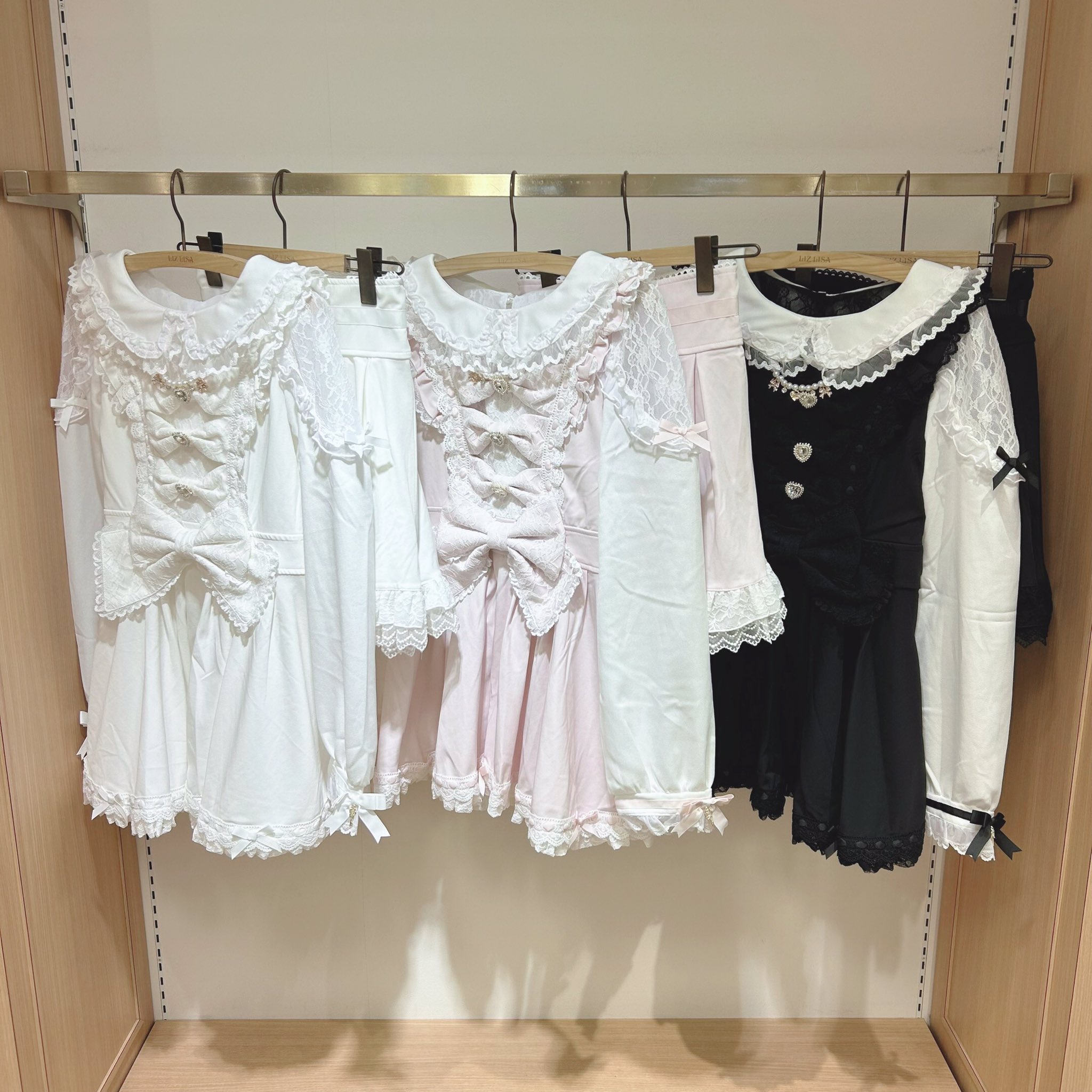 LIZLISA リズリサ トリプルリボンフリルセットアップ ホワイト 【公式