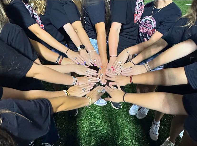 hatley2024's tweet photo. We got our STATE CHAMPION RINGS tonight!! Forever grateful for this opportunity and accomplishment with this amazing group of girls. @LMC_Softball @Jbum42 https://t.co/ElLe29cH5P