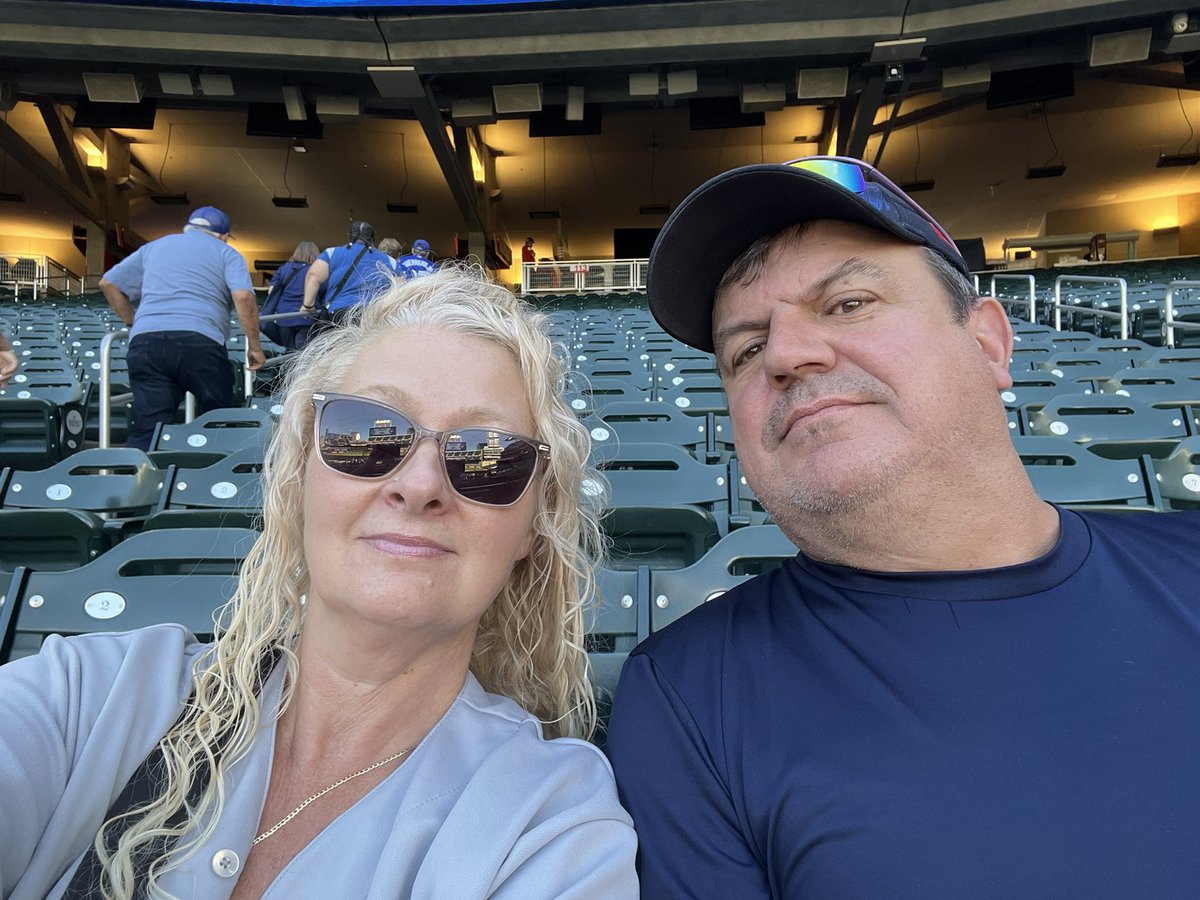 BJERPrincess69's tweet photo. @BlueJays Annual Birthday trip. #birthday #BlueJays #Minnesota https://t.co/BsRVc2eOj5