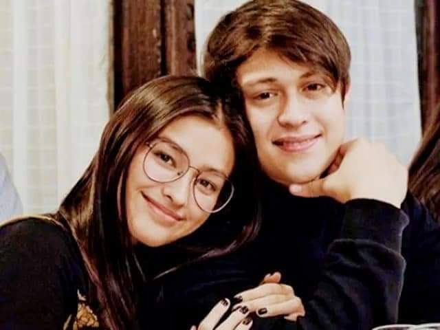 DAILY NEWS PH --- ENRIQUE GIL ADDRESSES ANG MGA KUMAKALAT NA MALING BALITA, SILA PA RIN NI LIZA SOBERANO AYON SA GUAPONG AKTOR!

Full Story on Daily News PH FB Page

"MARITES MUNA TAYO"
ANNE NAKPIL
DAILY NEWS SHOWBIZ

Photos Facebook Online 

#DailyNewsPh #DailyNewsShowbiz