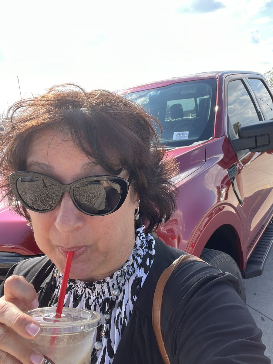 staytuned2mm's tweet image. How are y’all doing?  
And yes, it’s mine (temporarily.) I’m not just standing in front of somebody else’s truck… that would be sacrilegious in Texas!
#F150 #GirlsDriveBigTrucksToo #RedIsMyColor