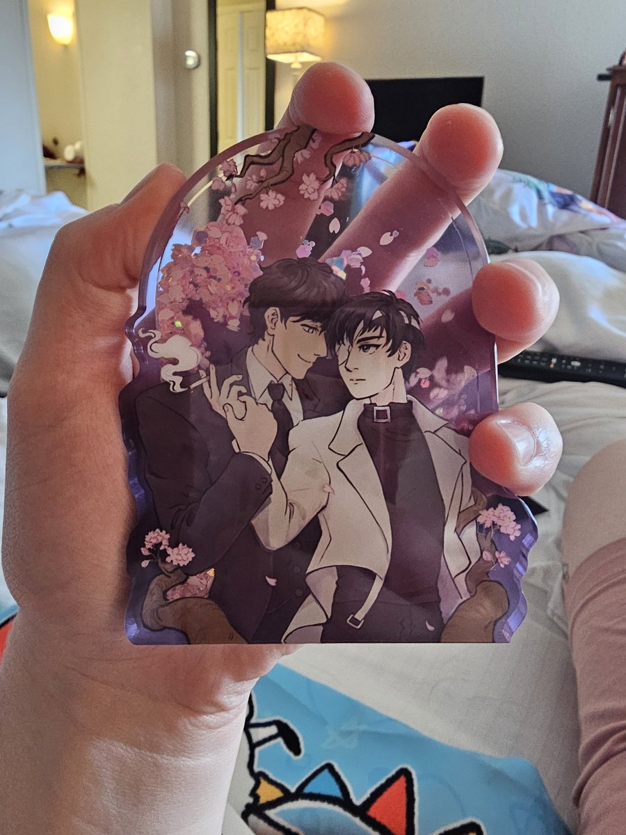 BlackenedThorne's tweet photo. Artist at my con had an X/1999 standee y'all I am losing it. https://t.co/pm6Am23G5U