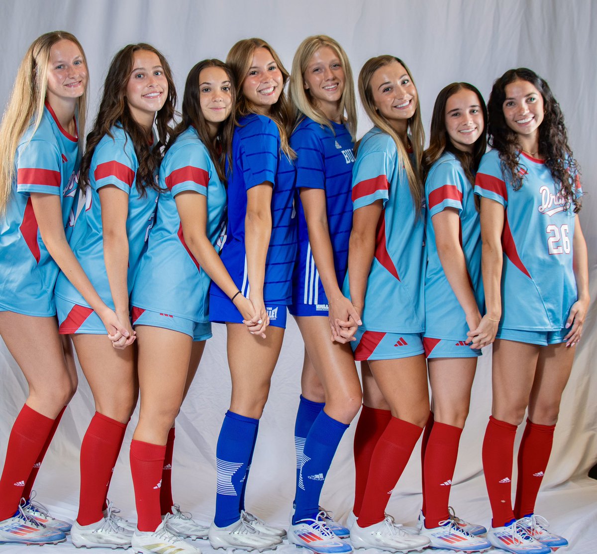 These 8️⃣ freshmen Bulldogs finished their first week of college classes!