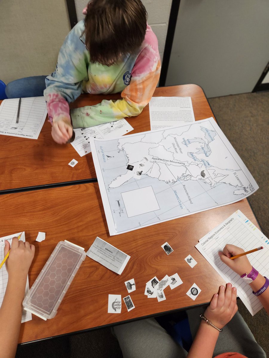 McBane_AMS's tweet photo. Big thank you to @history_ams for this awesome lesson! My students capped off their learning this week by coding a reading and then putting it into practice with a mapping activity I procured from my wonderful IC! #OnwardUpward #Makingssmeaningful @humble_SocSt https://t.co/6Adb9GiYRt