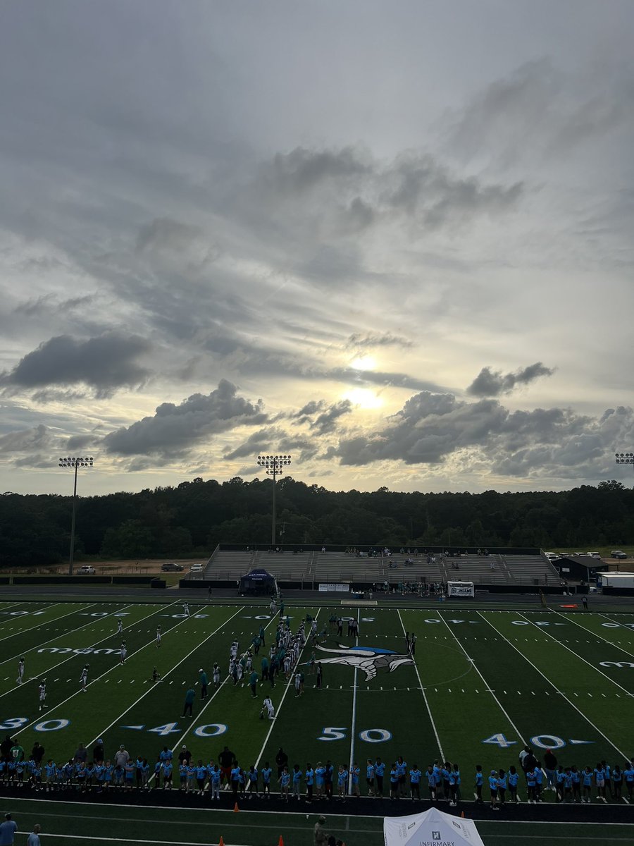 Big one in Vikingland tonight! Defending 5A state champs <a href="/GSHSDolphins/">Gulf Shores High School Football</a> (now in 6A) take on the defending 7A Region 1 champs <a href="/MGM_Vikings/">MGM High School</a> in an epic non-region matchup! <a href="/brianwnsp/">@Brianwnsp</a> and I on the call, catch us on <a href="/1055wnsp/">105.5 WNSP</a> or on the Sound of Mobile app!