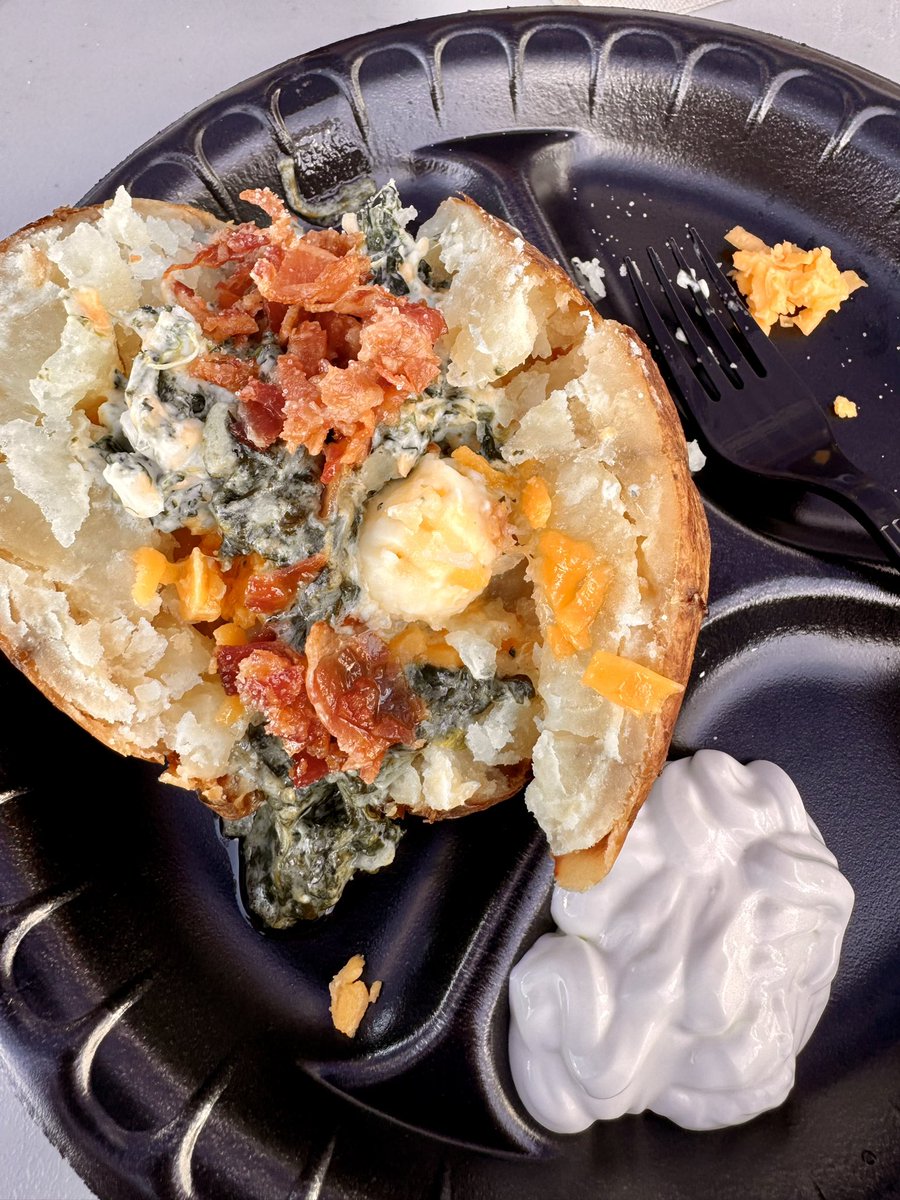 Dr. Tracey Miller tweet media