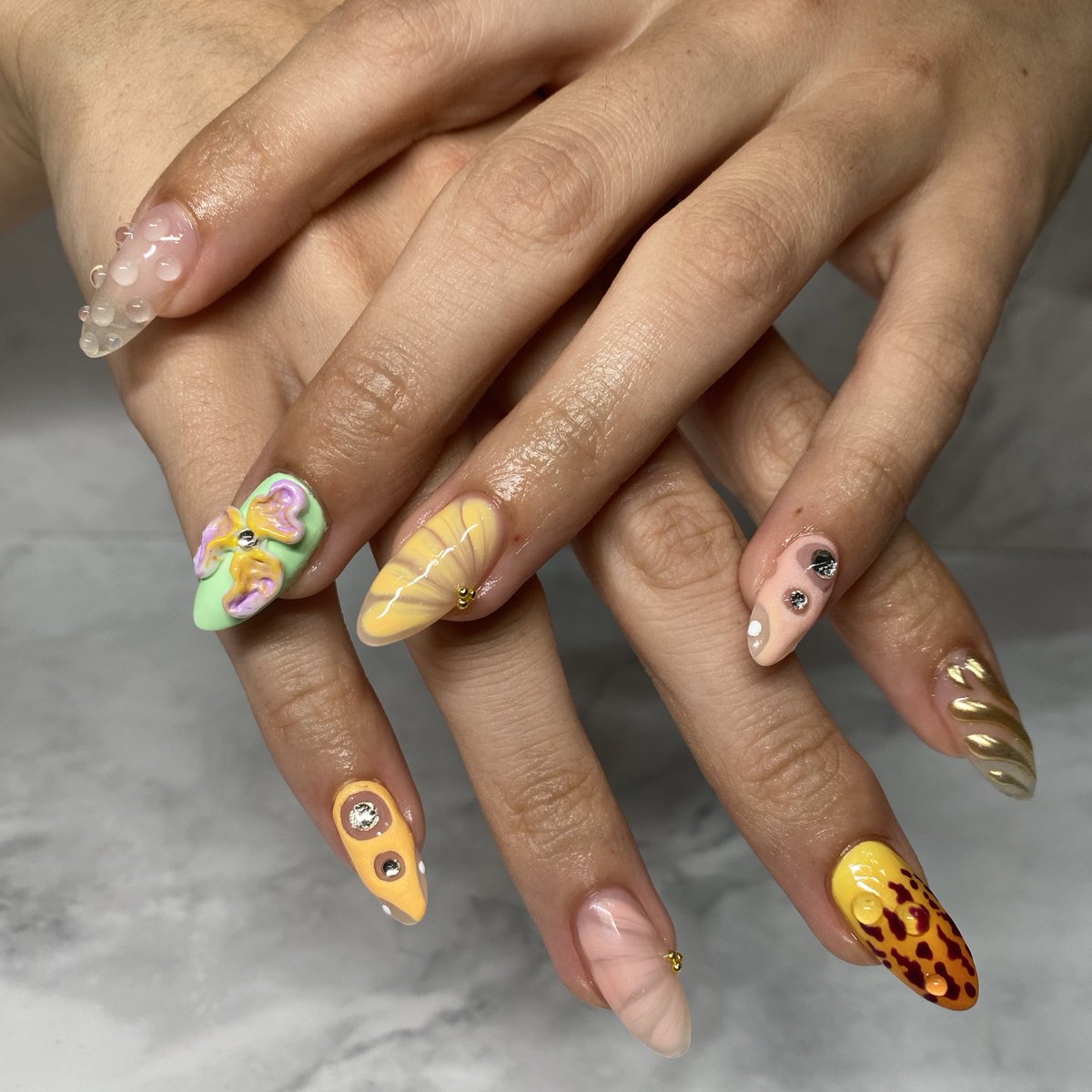 morgan 🍑 tweet media