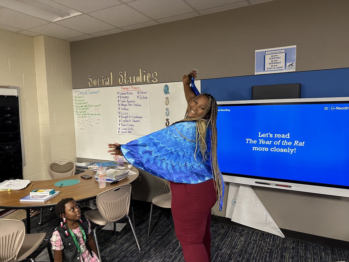 MissFleury_GE's tweet photo. Thrilled to be named Blue Jay of the Week at my school! It's such an honor to be recognized for my passion for teaching and dedication to helping my students succeed. This year is already shaping up to be amazing! 🐦🎉 

#BlueJayOfTheWeek #PassionForTeaching #TeacherLife https://t.co/p6tcMfQbkJ