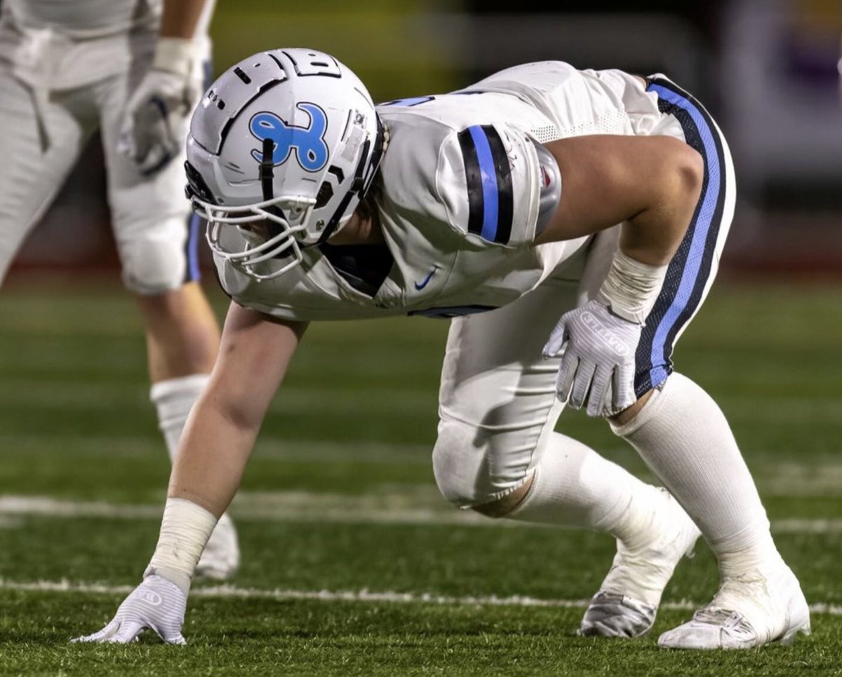 Lakeridge's Noah Tishendorf, Nelson's Dominic Macon (Washington commit) named Oregon's top defensive linemen: SBLive/SI preseason football awards si.com/high-school/re…