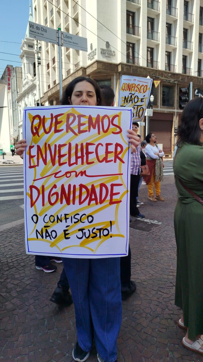 <a href="/AmoraesBah/">bah*</a> <a href="/gilmarmendes/">Gilmar Mendes</a> <a href="/STF_oficial/">STF</a> Ministros do STF, façam valer a Constituição em favor dos aposentados. Revoguem o art. 149 EC103/19 e garantam sua dignidade.
@nunesmarquesK
<a href="/MinAMendonca/">André Mendonça</a>
<a href="/Cristianozaninm/">Cristiano Zanin Martins</a>
<a href="/FlavioDino/">Flávio Dino 🇧🇷</a>
Guilherme Boulos Prefeito 50
#LulaTimeDeLuta
#AposentadoriaHonrada   Valorizem Aposentados