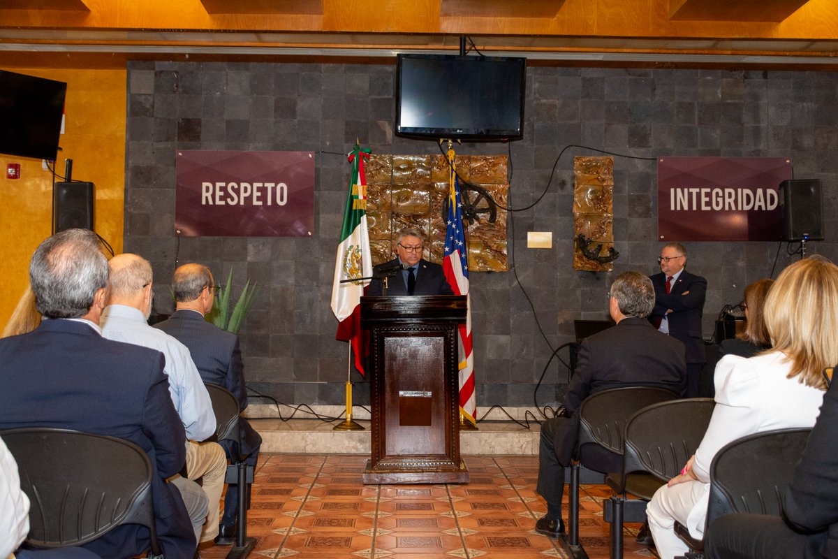 The <a href="/usibwc/">U.S. International Boundary and Water Commission</a> enjoyed celebrating with @CILA at the <a href="/ConsulMexElPaso/">Consulado General de México en El Paso</a> where we marked the 135th anniversary of our close and enduring US-Mexico partnership. 

#USMexicoRelations #BorderStrong #CrossBorderCollab #DiplomaticHistory