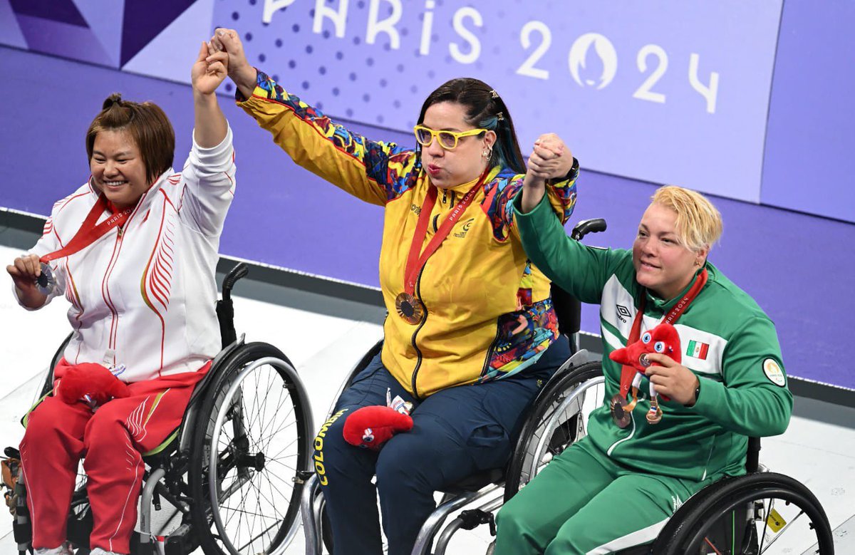 PicksEnCancha's tweet photo. Nuestros cuatro medallistas Paralímpicos ❤️🇲🇽 https://t.co/TxYRj37BIR