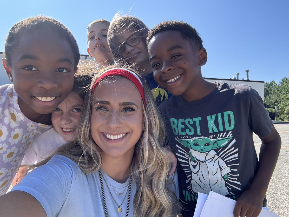 MrsHemphill304's tweet image. Loved our Data Olympics in 3rd grade! These @Kempcougars spent the day measuring to the nearest inch and asking and answering questions about graphs/data. #learnleadexcel